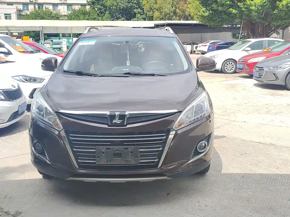 Luxgen Excellent 6 SUV