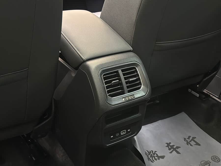 Volkswagen Tiguan L 2023, фото 19