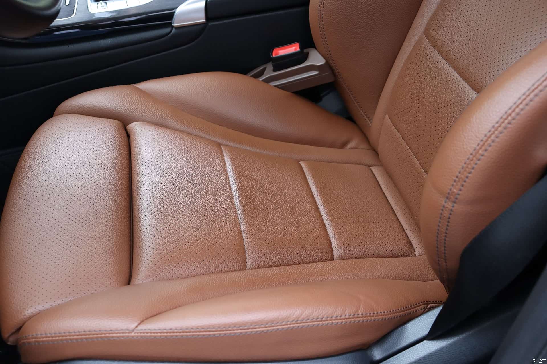 Mercedes-Benz GLC, 2021 16