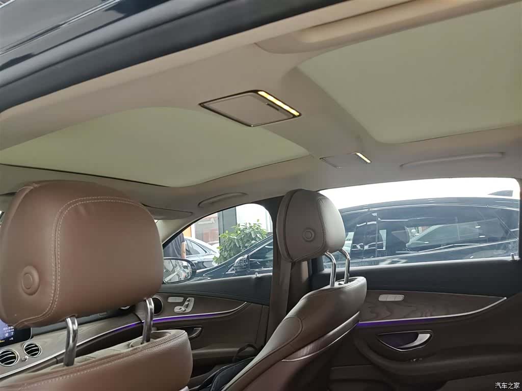 Mercedes-Benz E-Class, 2022 9