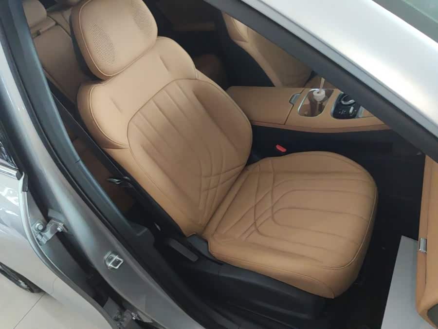 Geely Galaxy Starship 7 2025, фото 25