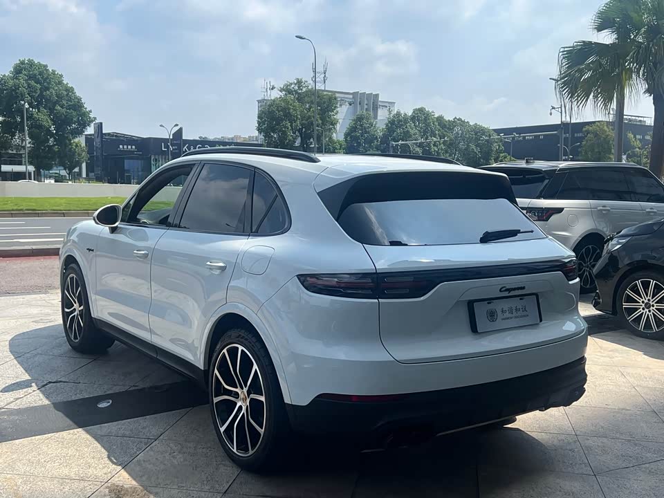 Porsche Cayenne Porsche Cayenne
