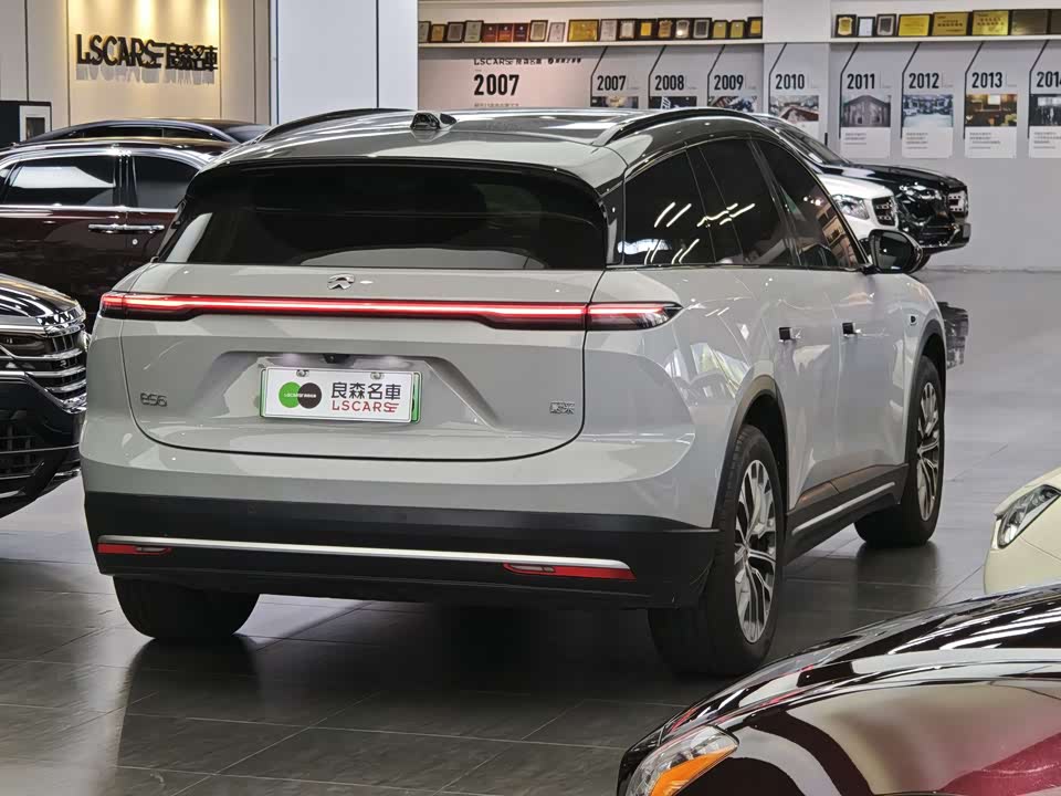 NIO ES6