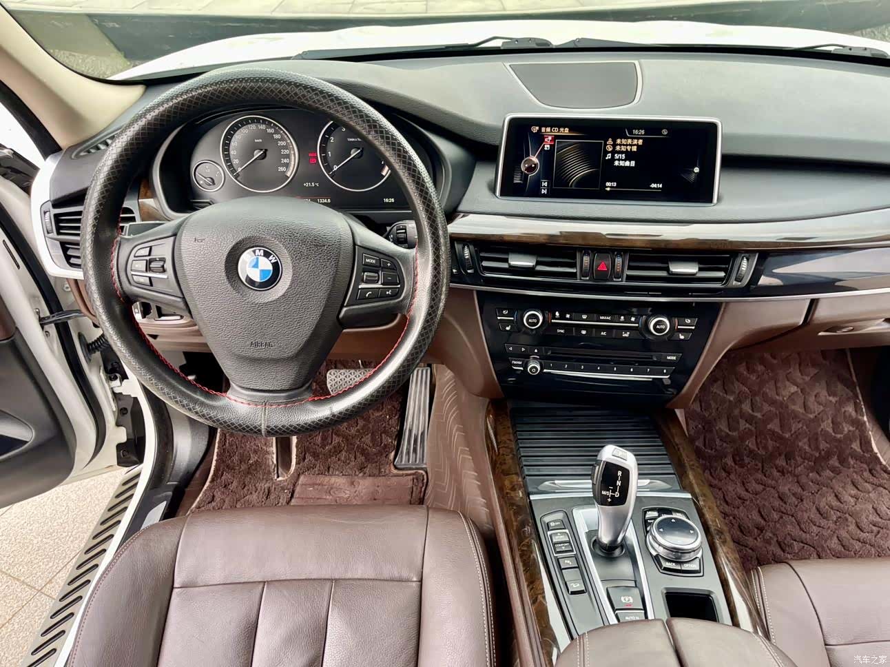 BMW X5, 2015 11