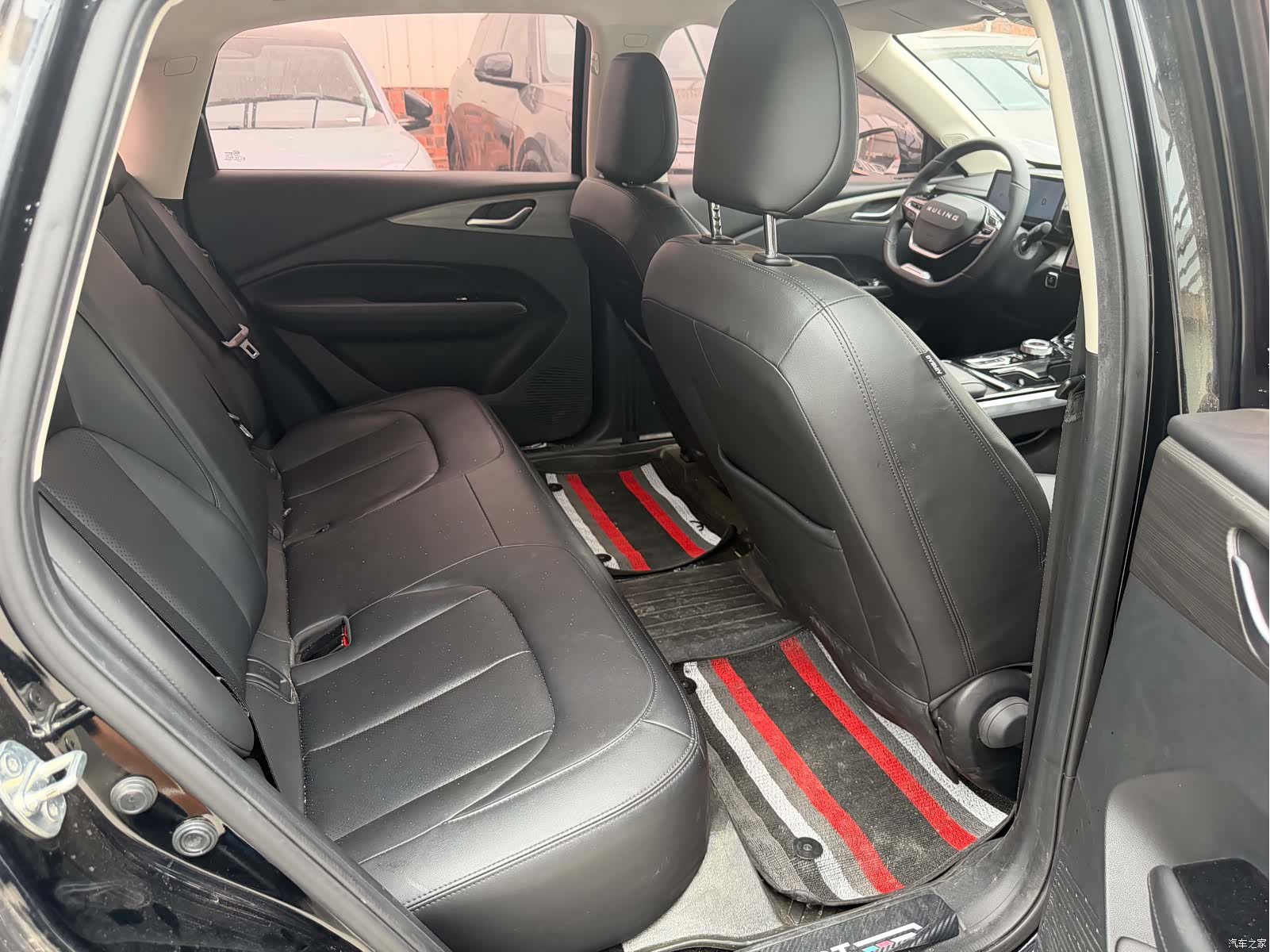 Wuling Starlight, 2024 13