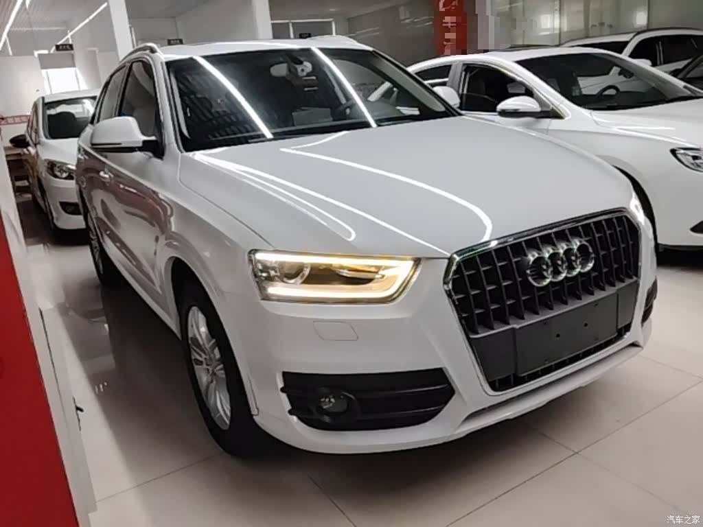 Audi Q3, 2015 4