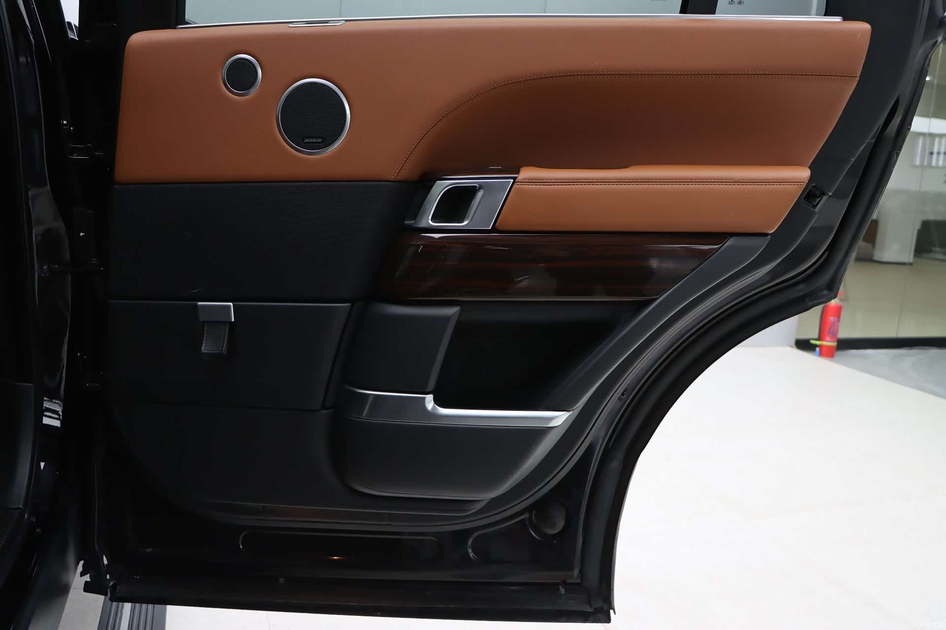 Land Rover Range Rover, 2016 32
