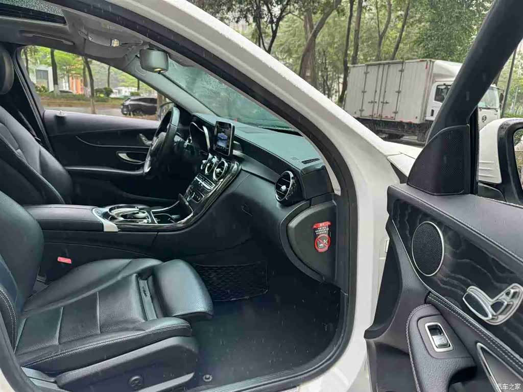 Mercedes-Benz C-Class, 2019 9