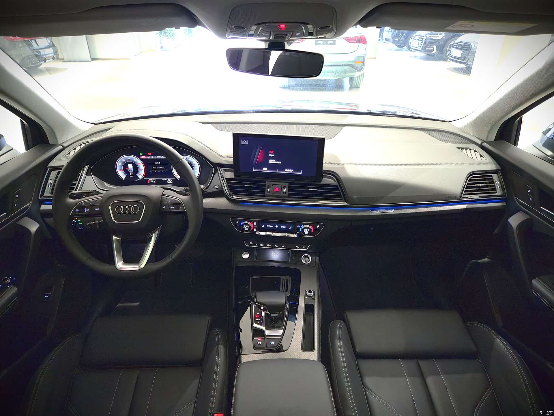 Audi Q5L, 2022 6
