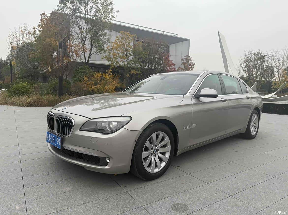 BMW 7 Series, 2013 1