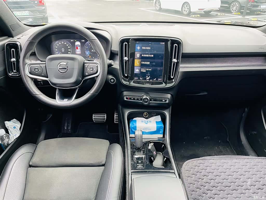 Volvo XC40, 2019 10