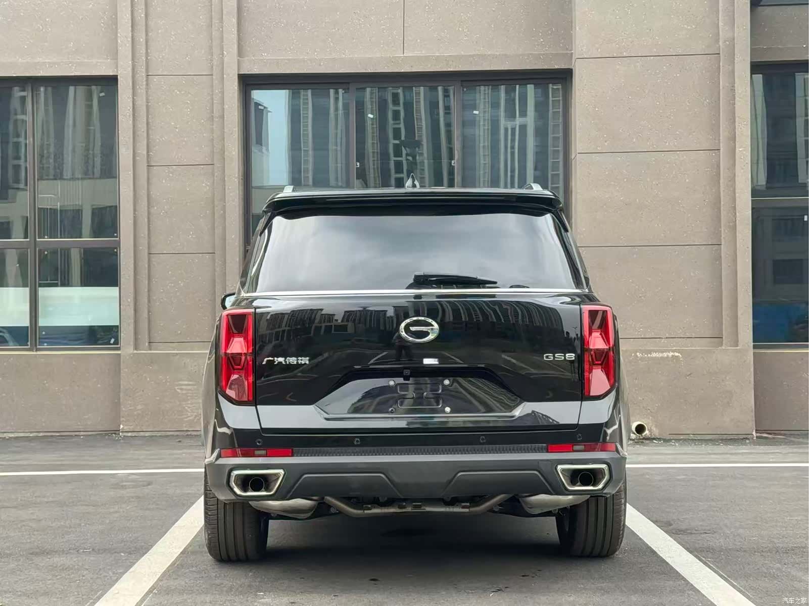 Trumpchi GS8, 1900 8