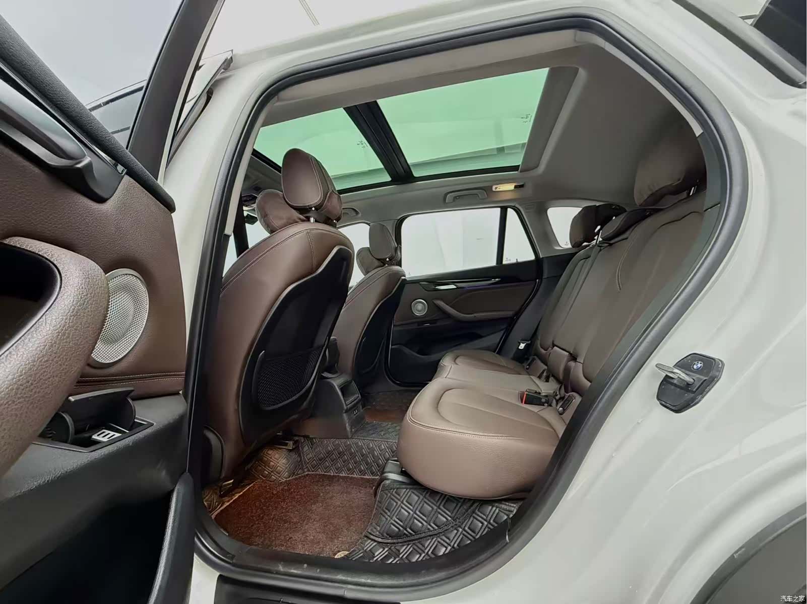 BMW X1, 2022 11