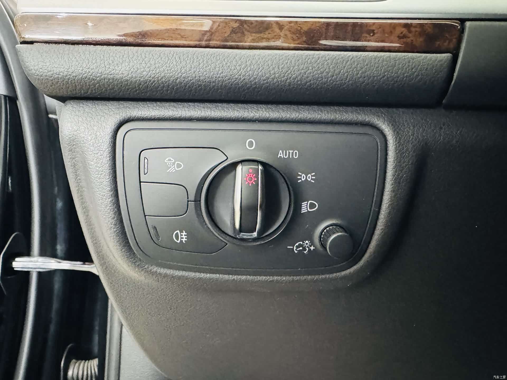 Audi A6L, 2018 12