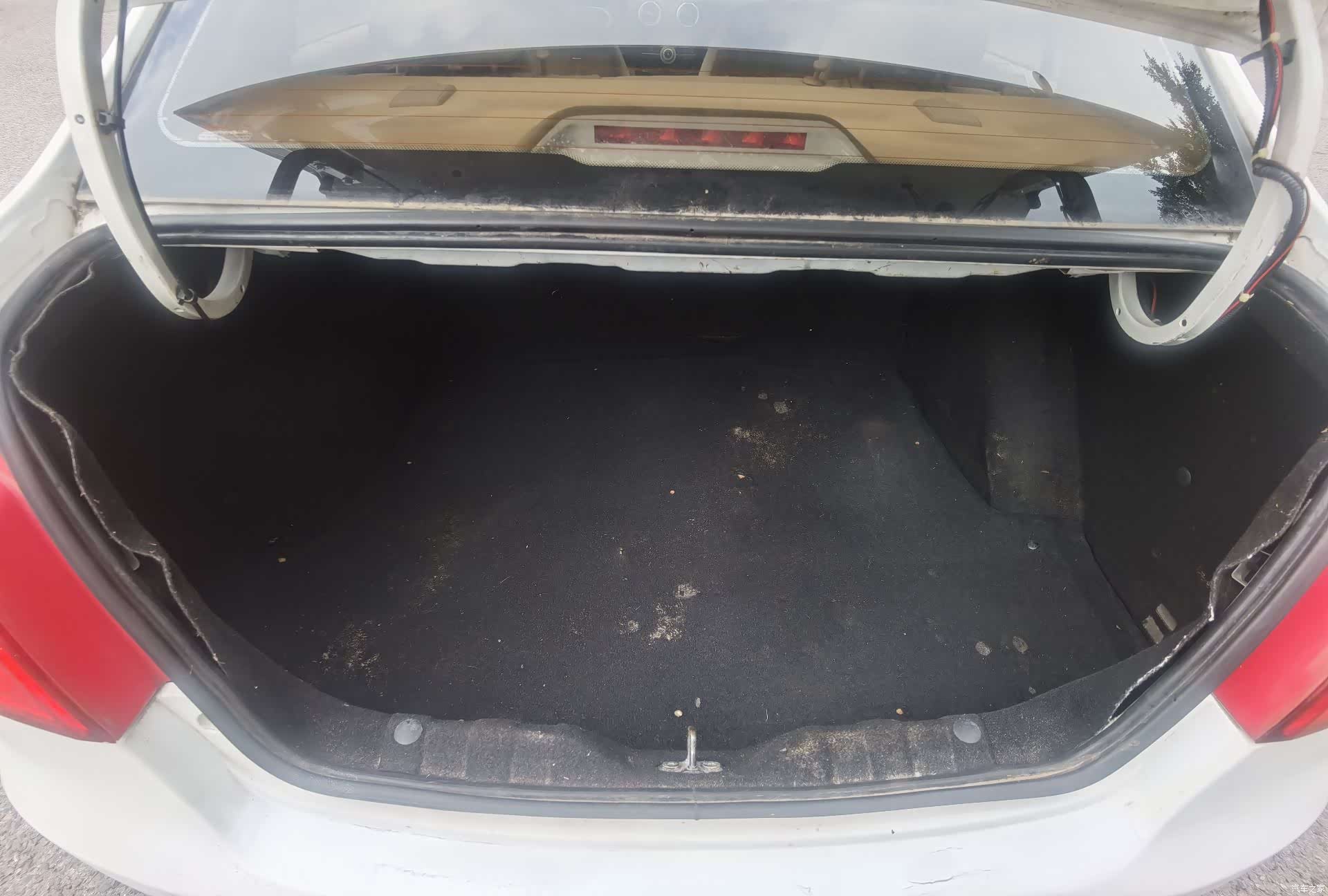 Changan V3, 2016 9