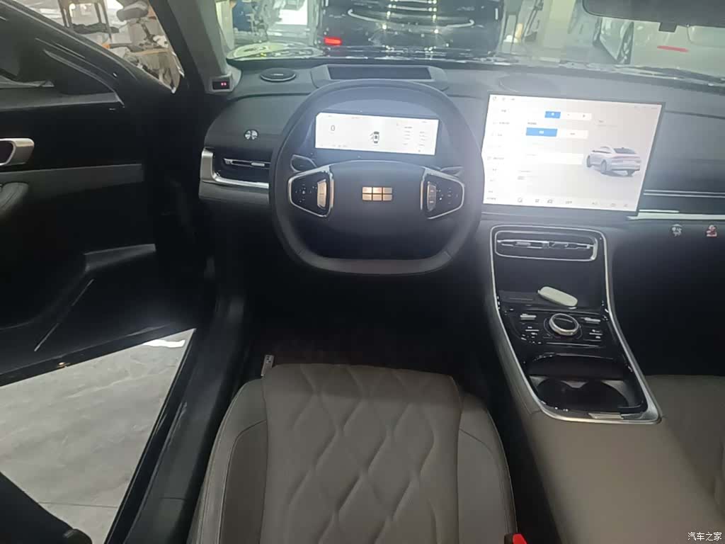 Geely A7, 2025 11