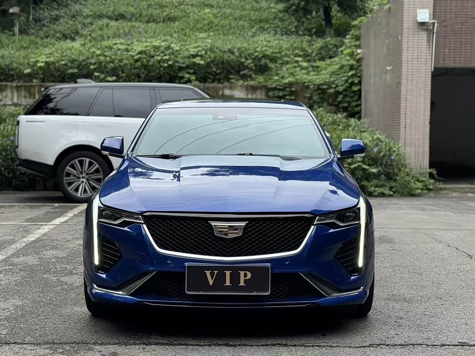 Cadillac CT4