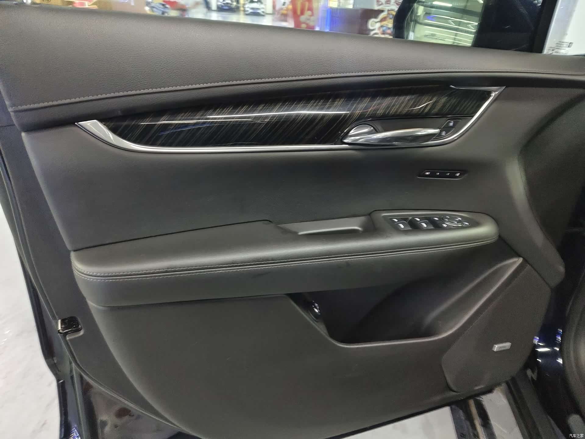 Cadillac XT6, 2021 все фото