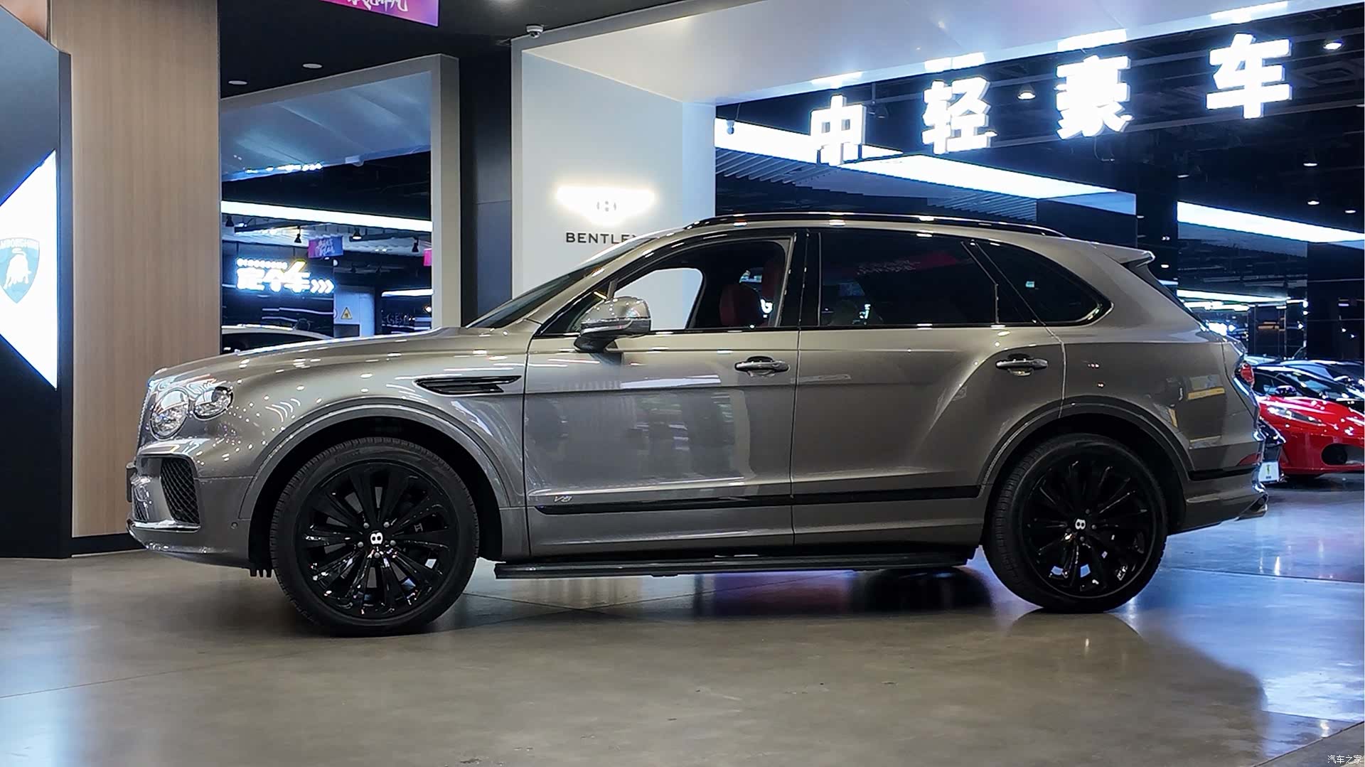 Bentley Bentayga, 2020 все фото