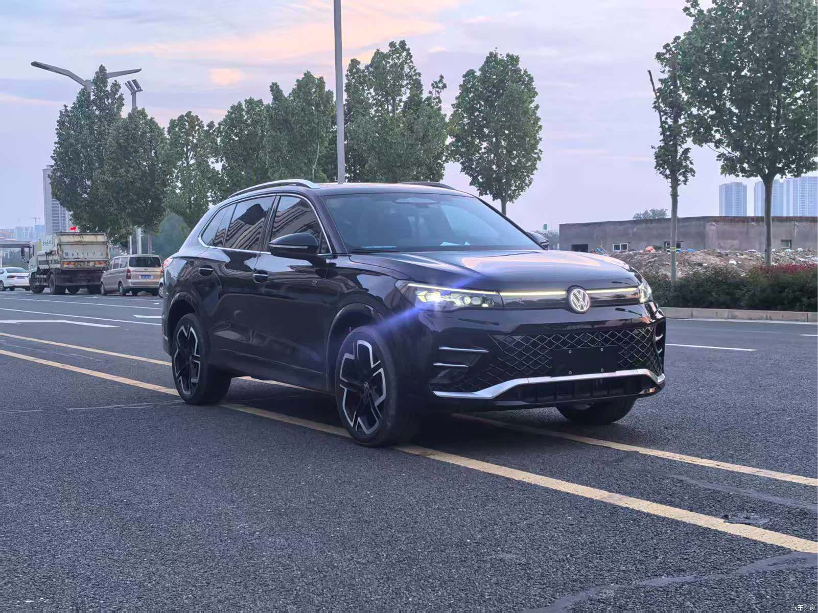 Volkswagen Tiguan L, 2025 3