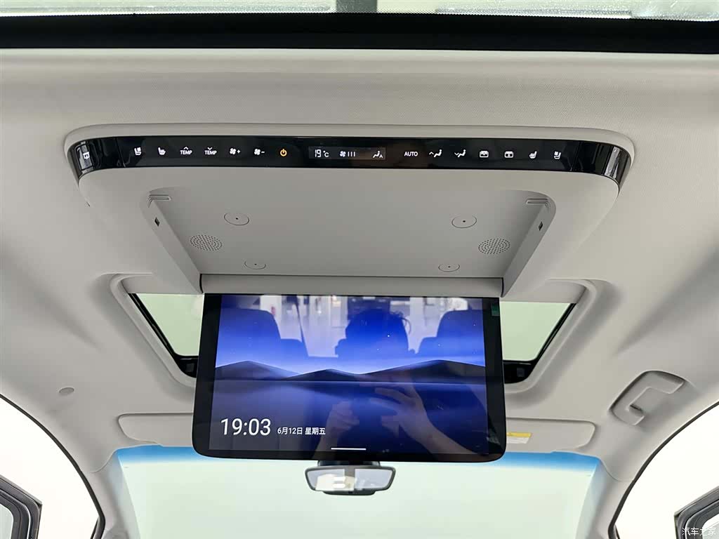 Buick GL8, 2024 17