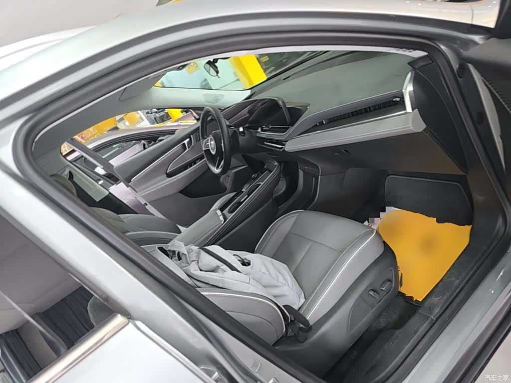 Buick E5, 2025 25