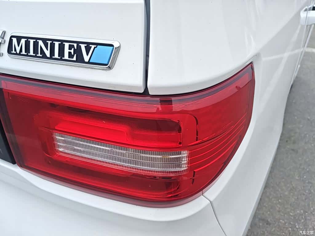 Wuling MINIEV, 2023 8
