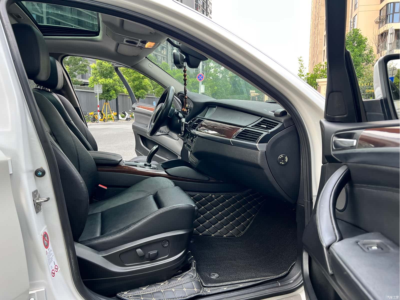 BMW X6, 2012 14