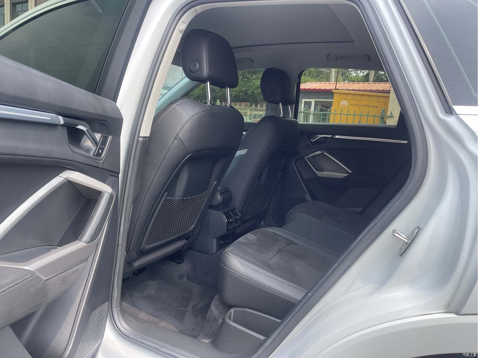 Audi Q3, 2022 7