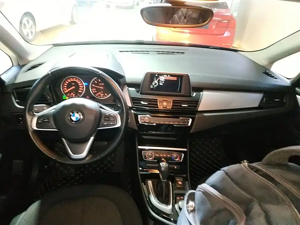 BMW 2 series station wagon