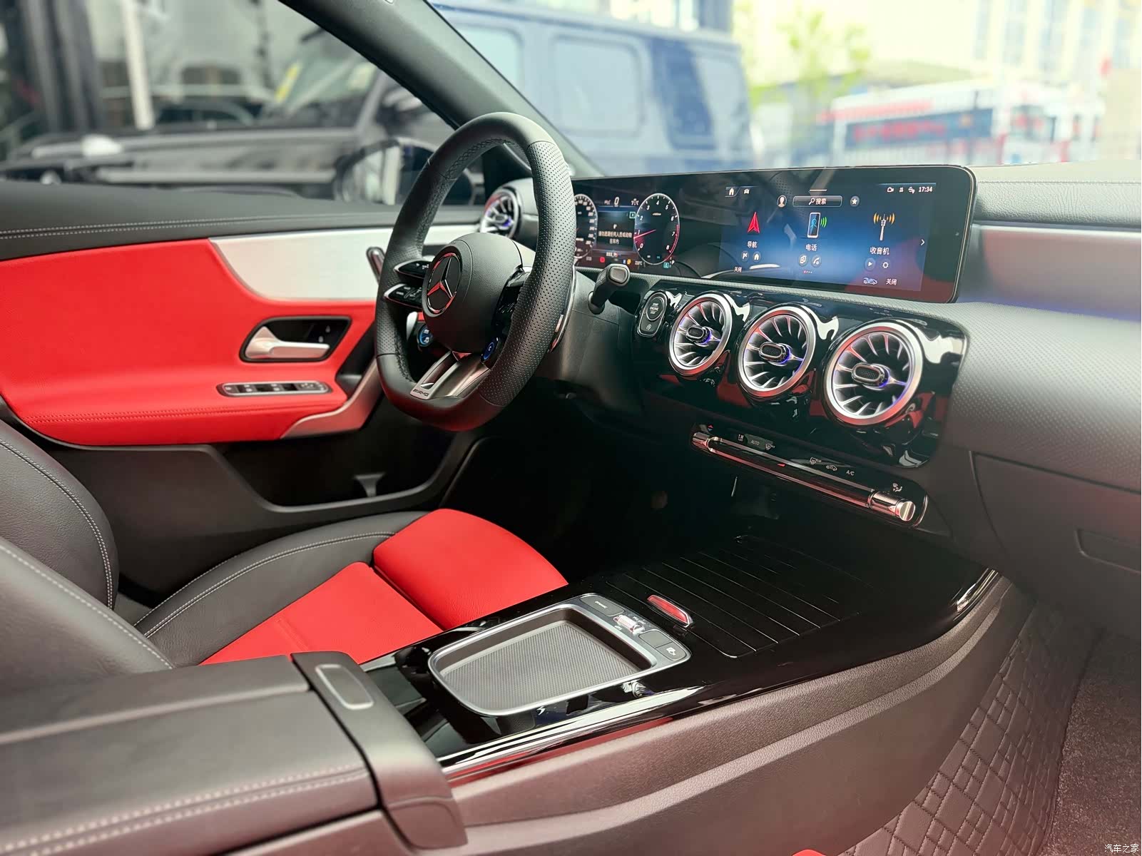 Mercedes-Benz A-Class, 2025 25
