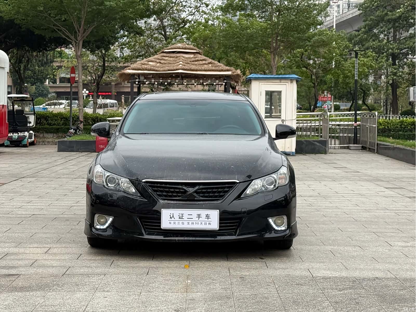 Toyota 2.5V, 2012 2