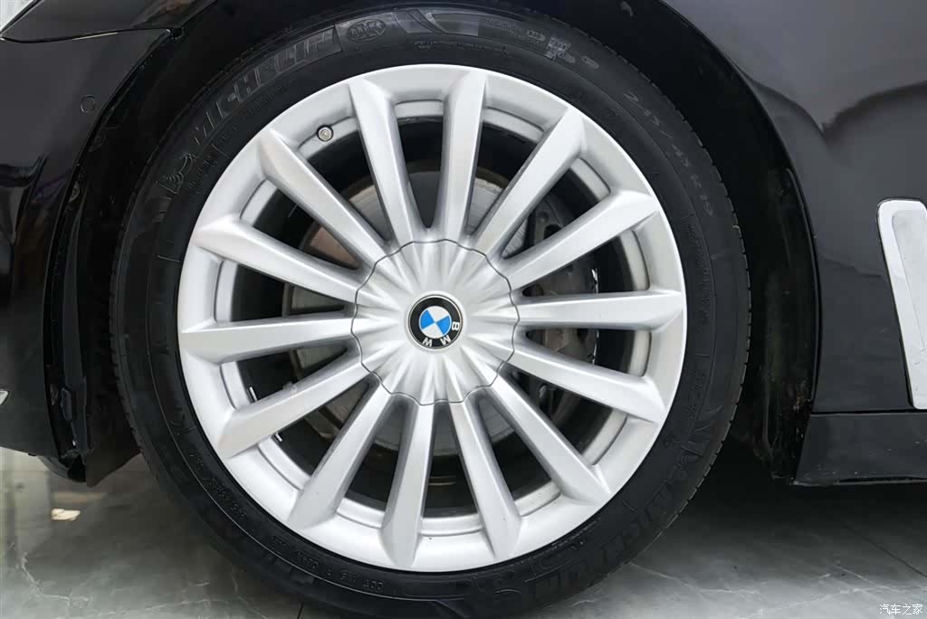 BMW 7 Series, 2016 все фото