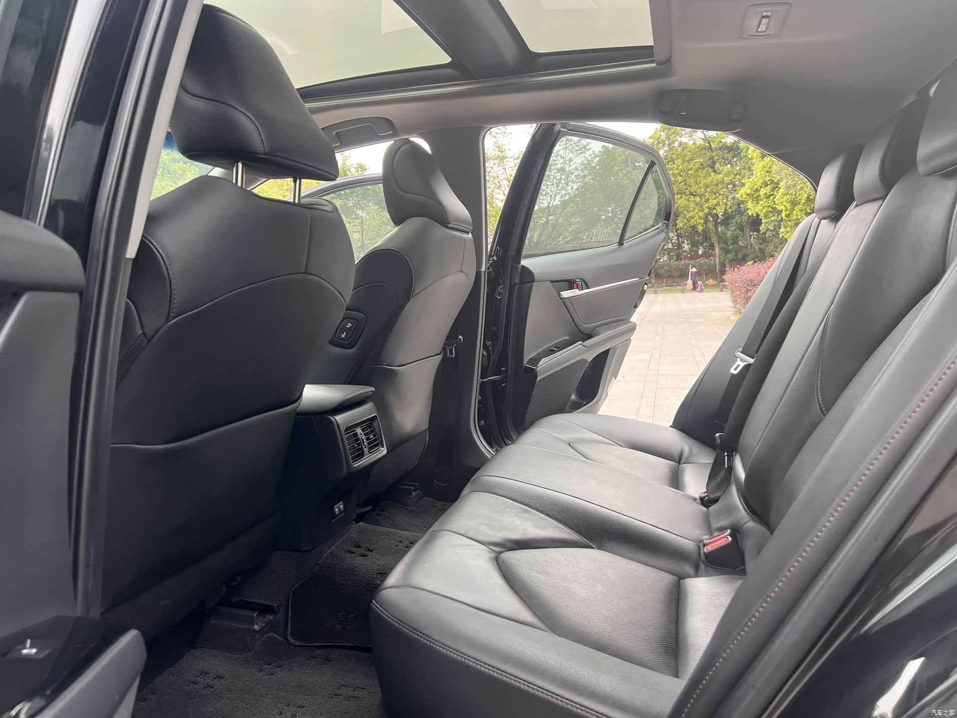 Toyota Camry, 2018 6