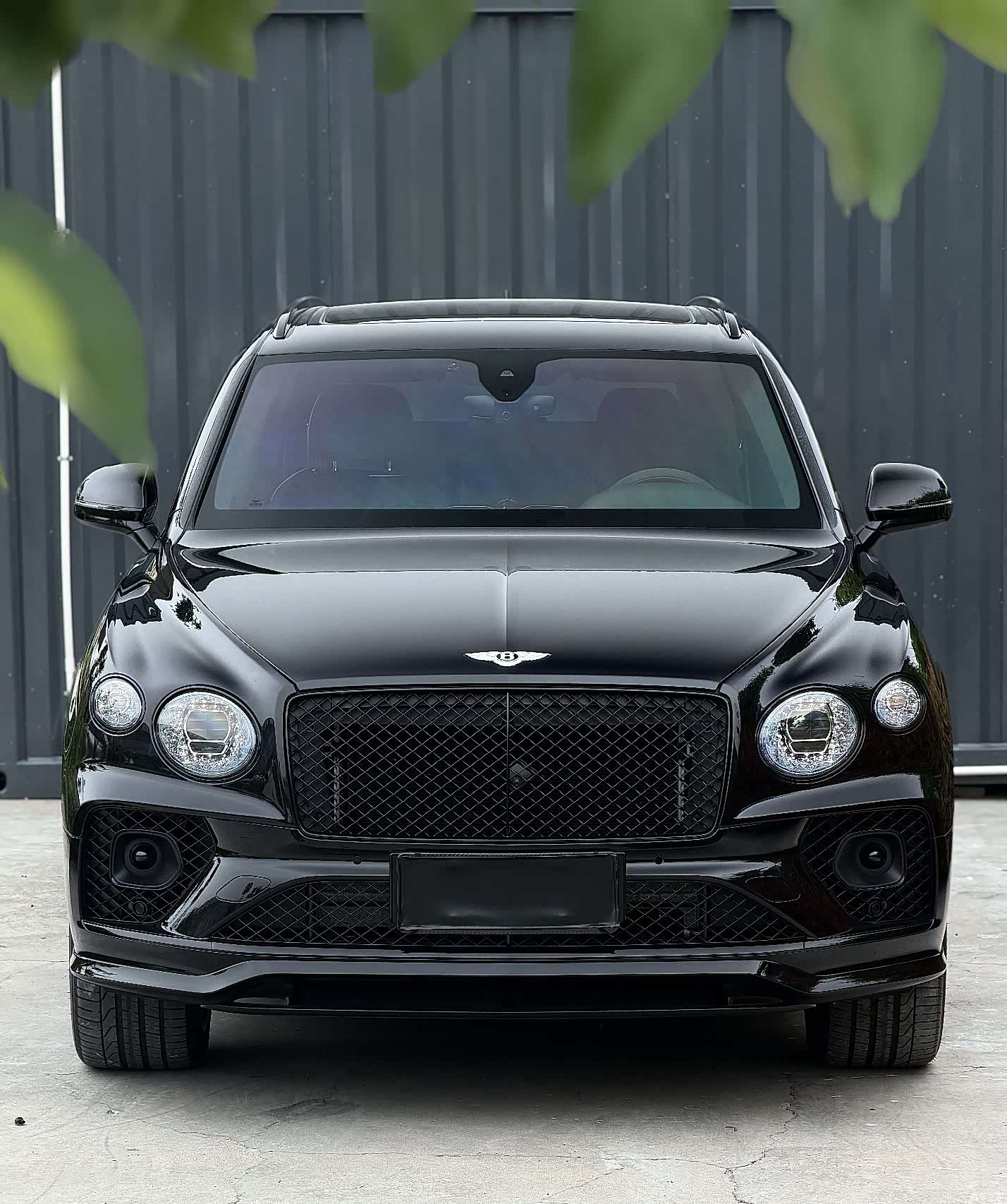 Bentley Bentayga, 2023 2
