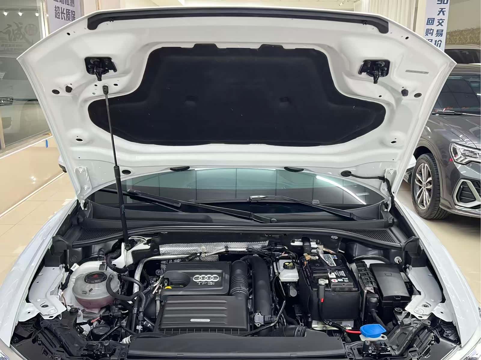 Audi Q3, 2022 23