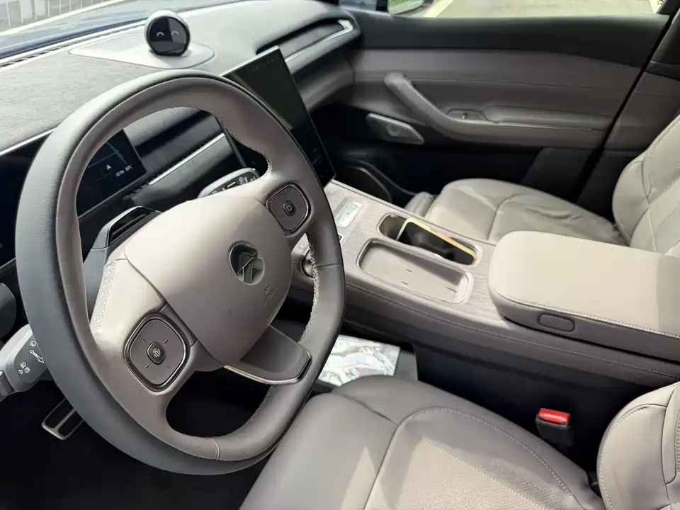 NIO ES7