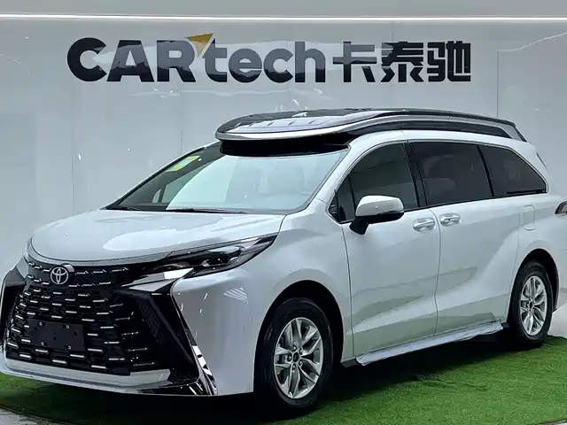 Toyota Granvia 2024 — купить из Китая под заказ
