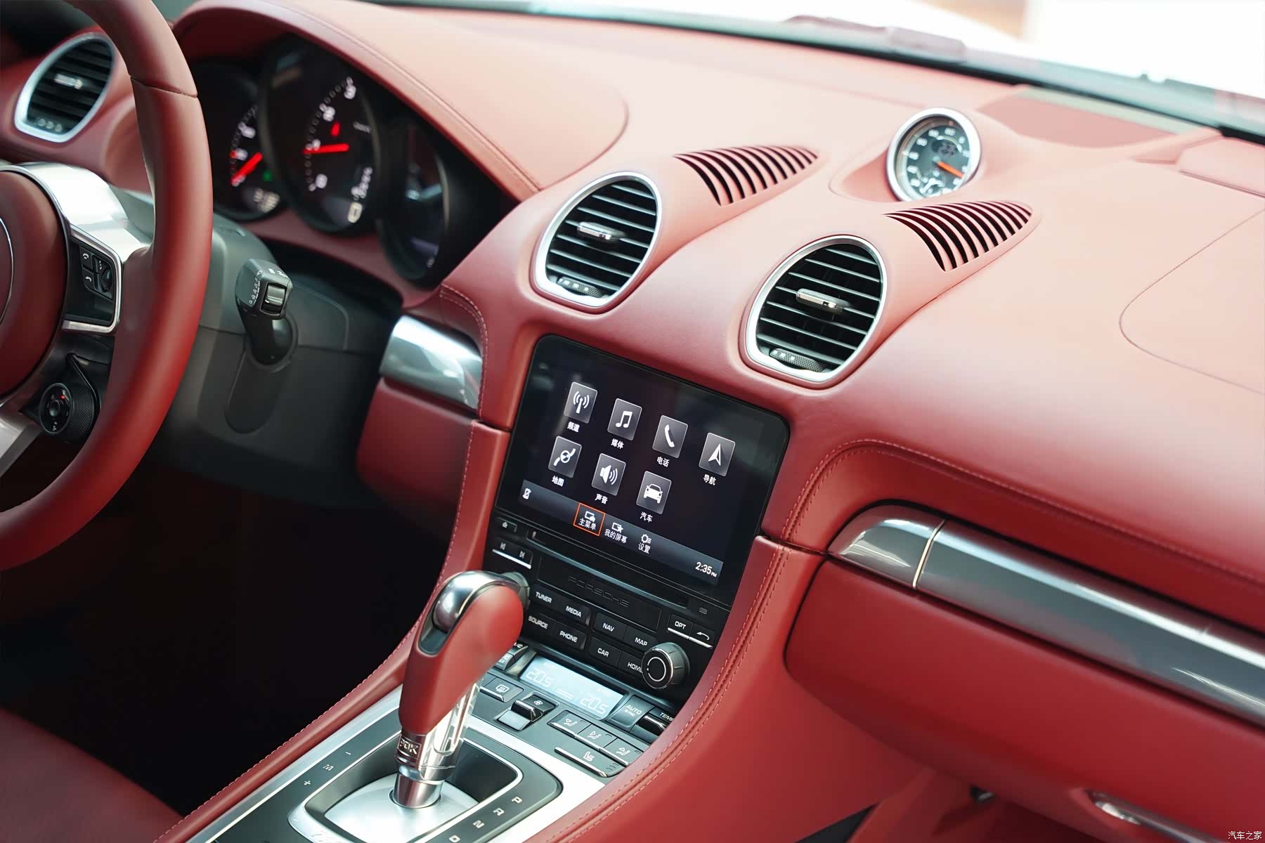Porsche Cayman, 2022 16