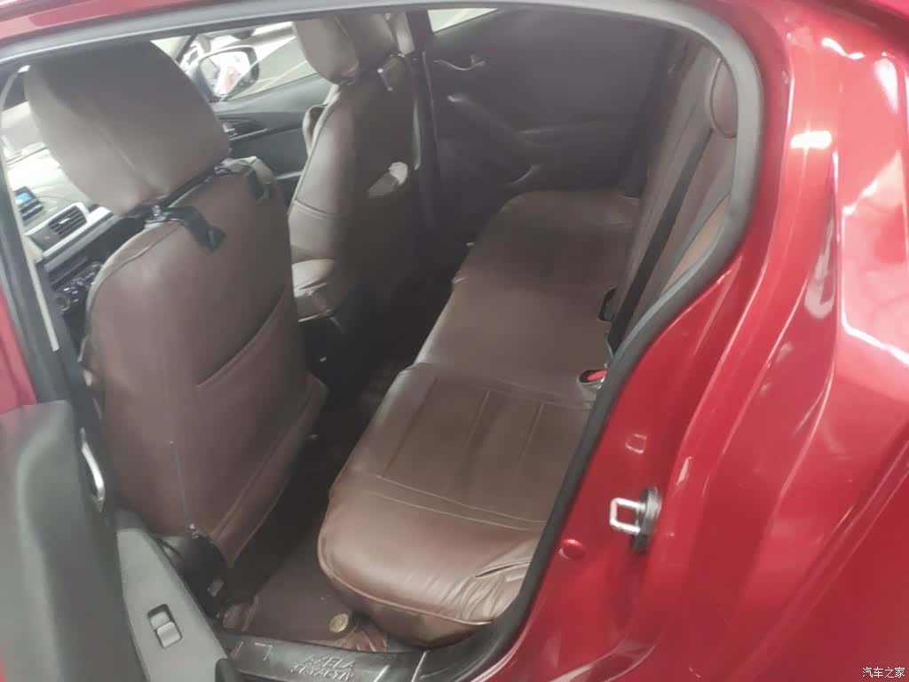 Mazda Mazda3, 2016 17