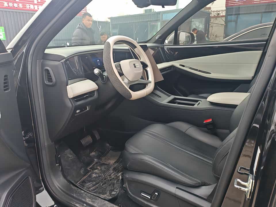 Geely Galaxy Galaxy L7