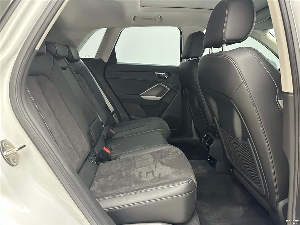 Audi Q3, 2021 15