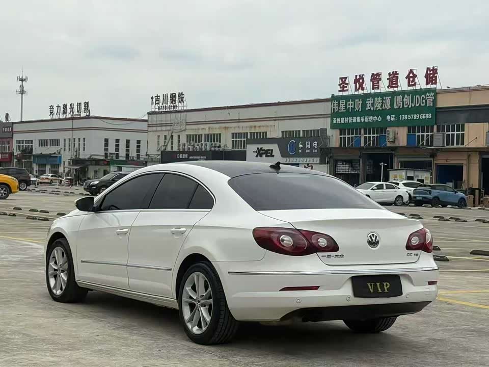 Volkswagen CC