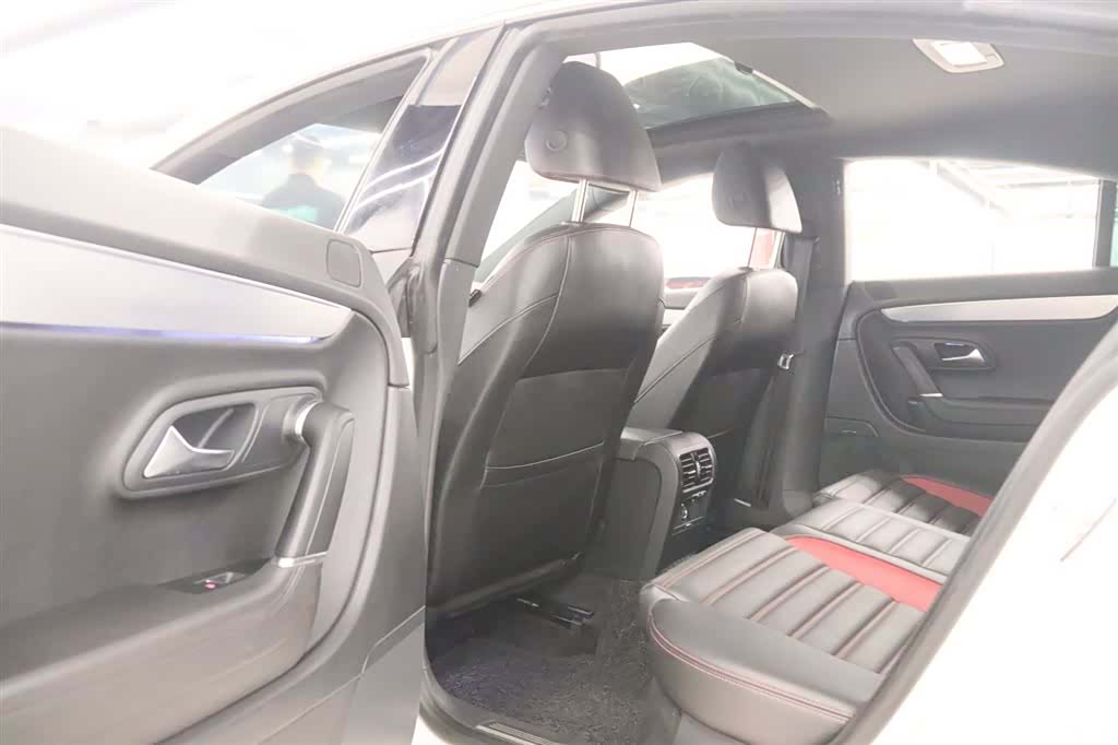 Volkswagen CC, 2018 16