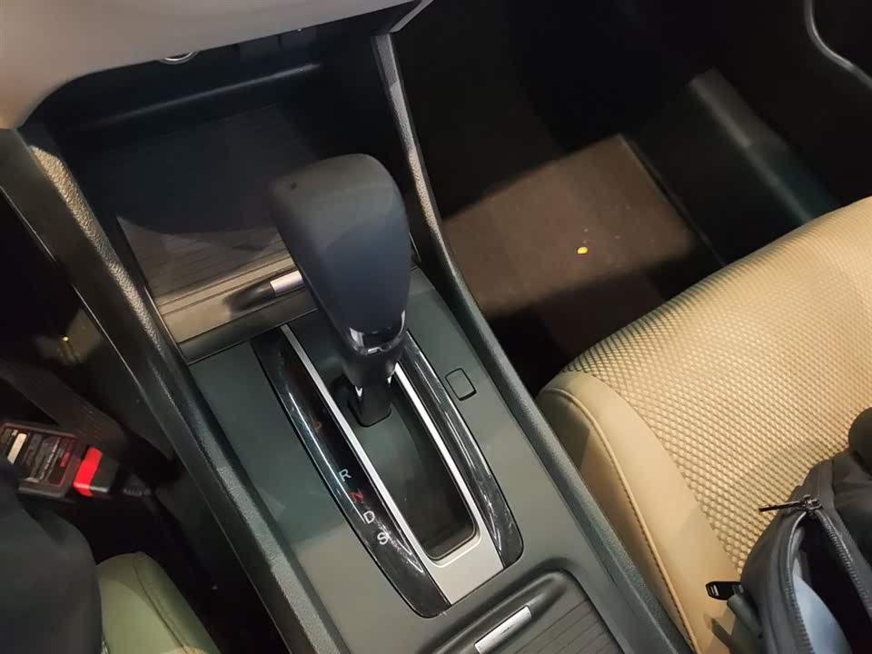 Honda Jade
