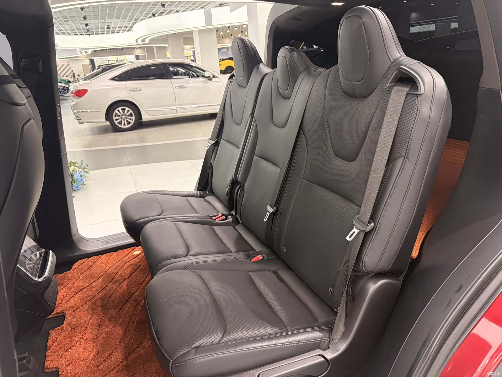 Tesla Model X, 2023 11