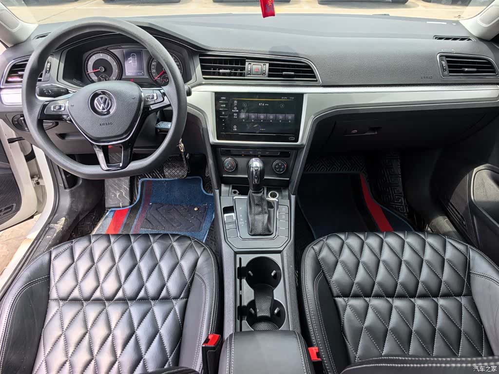 Volkswagen Lamando, 2022 9
