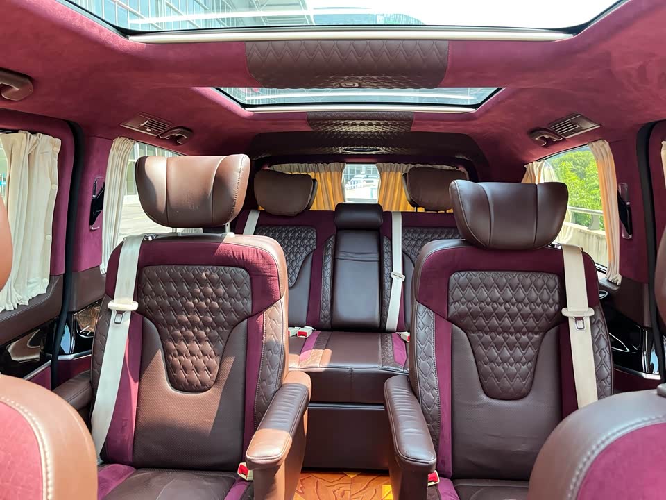 Mercedes-Benz V-class