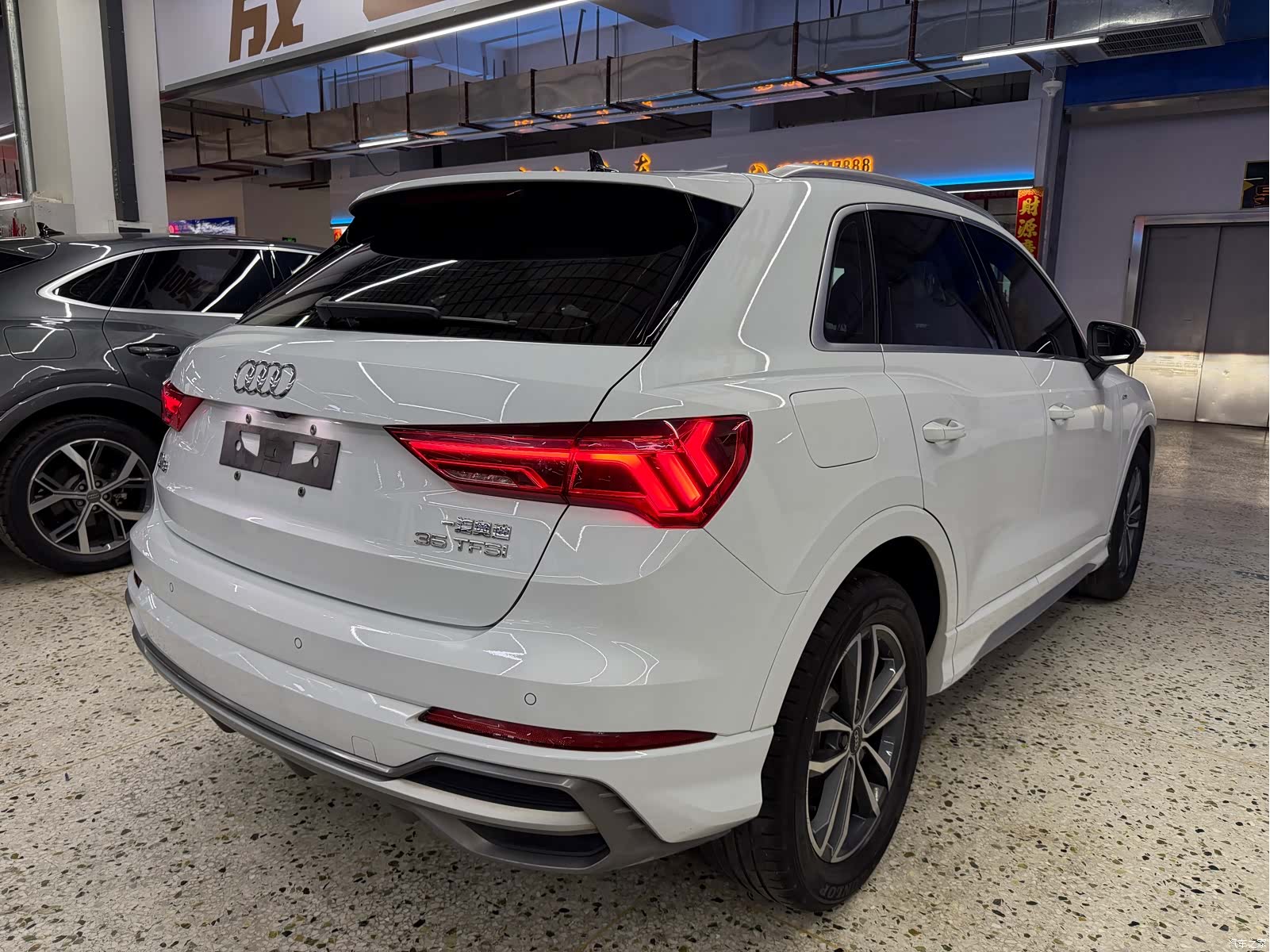 Audi Q3, 2023 6
