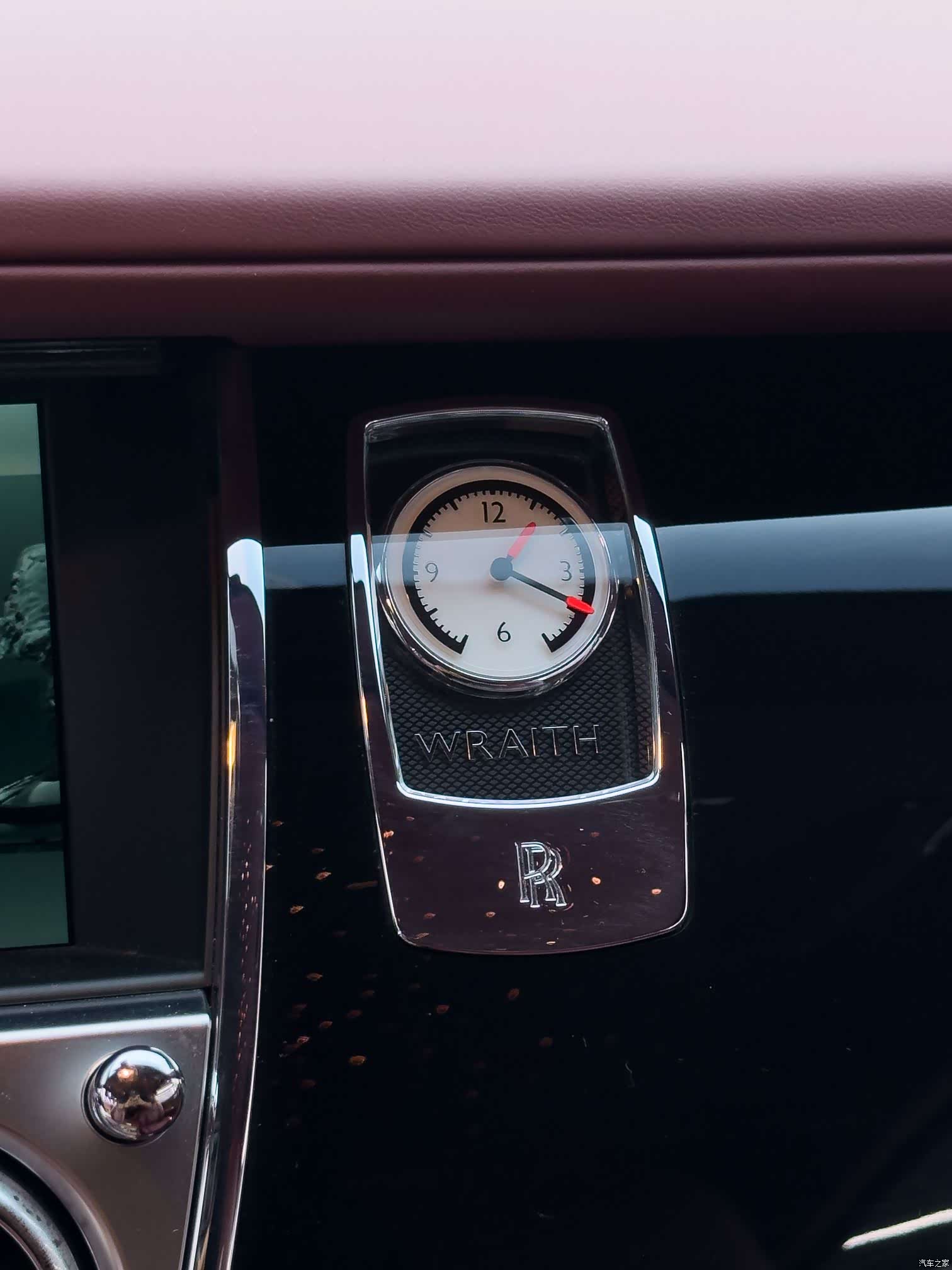 Rolls-Royce Wraith, 2016 27